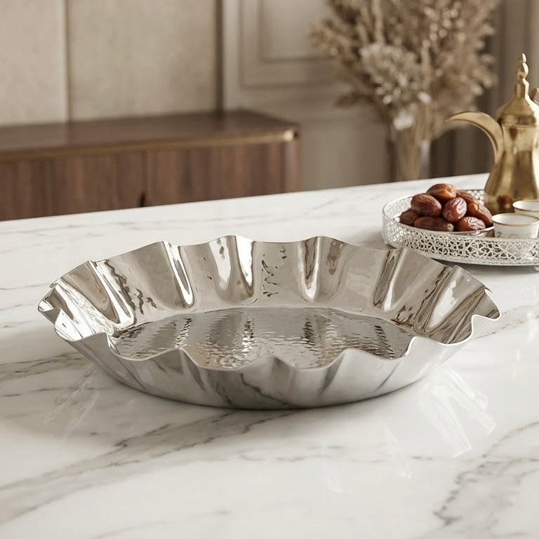 Large Hammered Silver Fruit Serving Bowl (36 cm) – Fluted Wavy Design